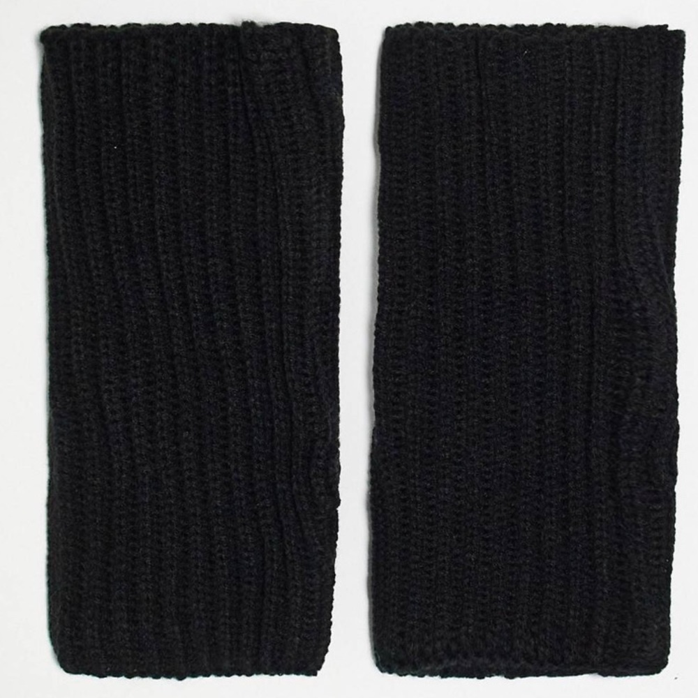 Urbancode Knit Fingerless Gloves